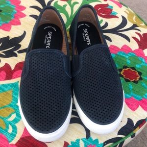 Sperry Top-sider Seaside Perforated Sneaker